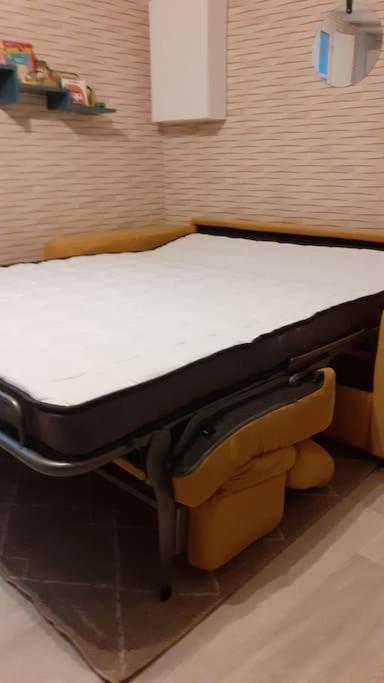 Apartment Centre Avec Garage Laval (Mayenne)